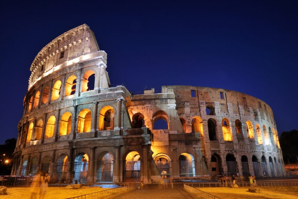 Picture of the Rome Coliseum at dusk 