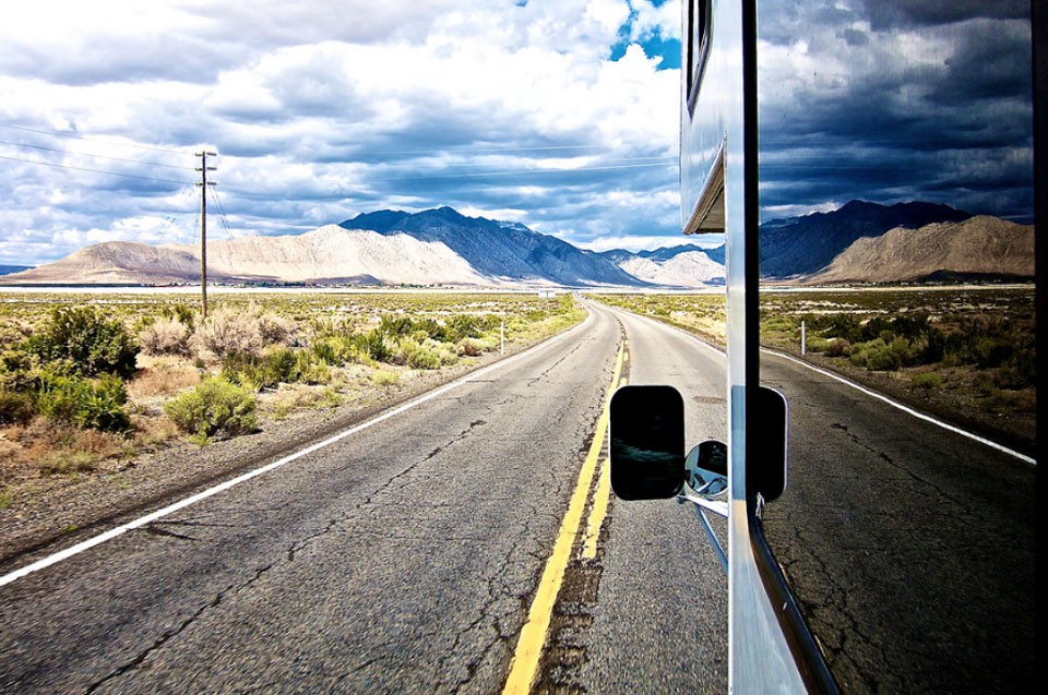 12 Crazy Things You Never Knew About Living in an RV (Images)